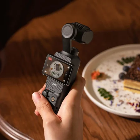 Compact 4K Camera - DJI Osmo Pocket 3 - Image 4